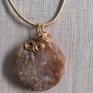 Genuine Agate Gemstone Pendant Necklace, Faceted Shimmer, New, Wire Wrapped.